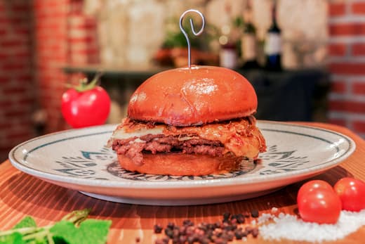 Grego's Signature Burger