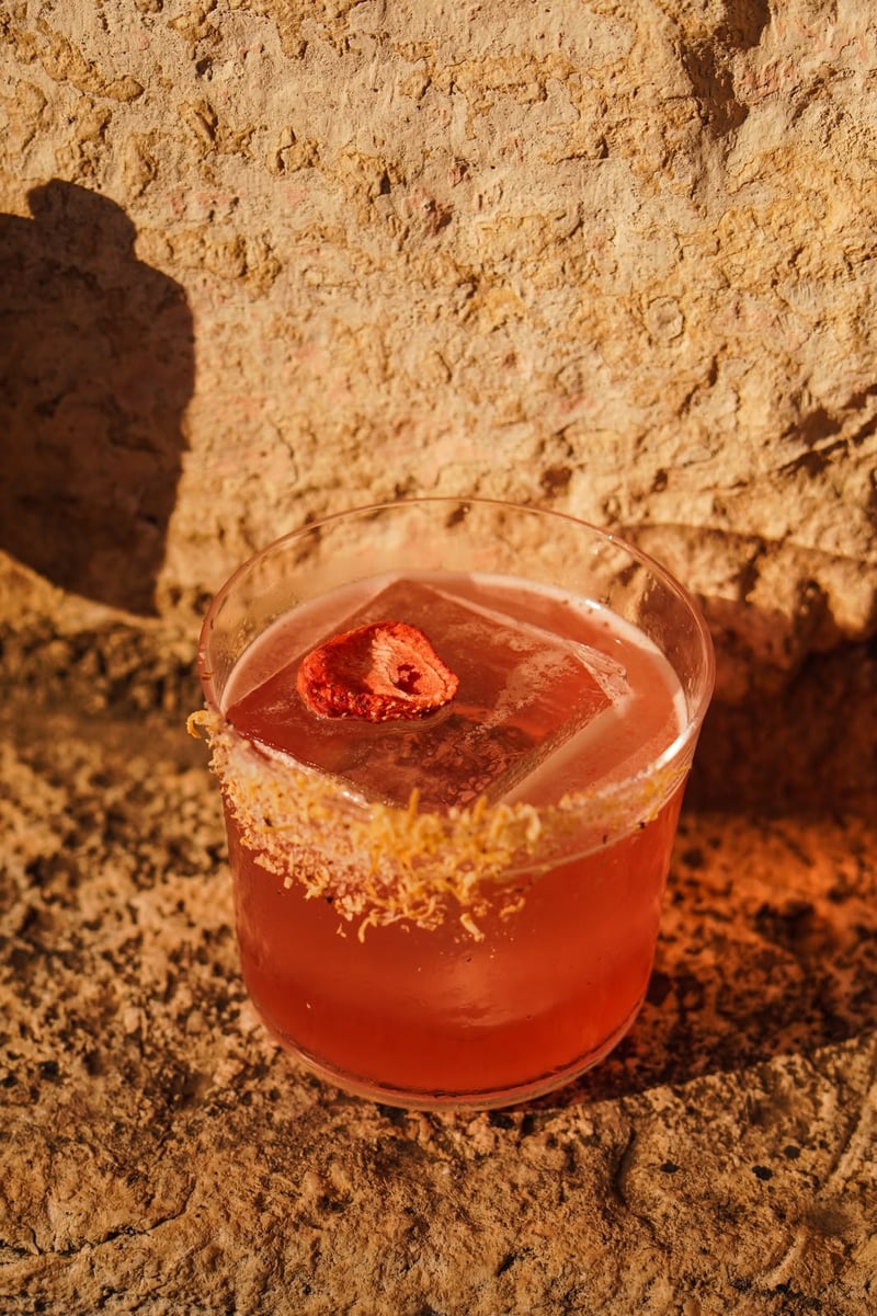Strawblematic