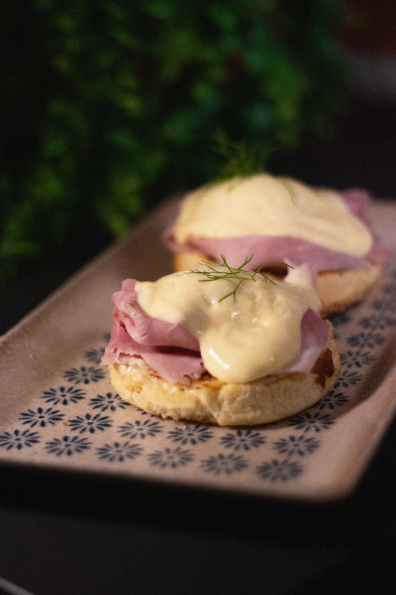 Eggs Benedict, brunch at Grego's restaurant in Omiš